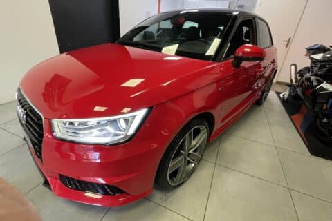 Audi A1 Phase 2 S line Sportback 1.8 TFSi