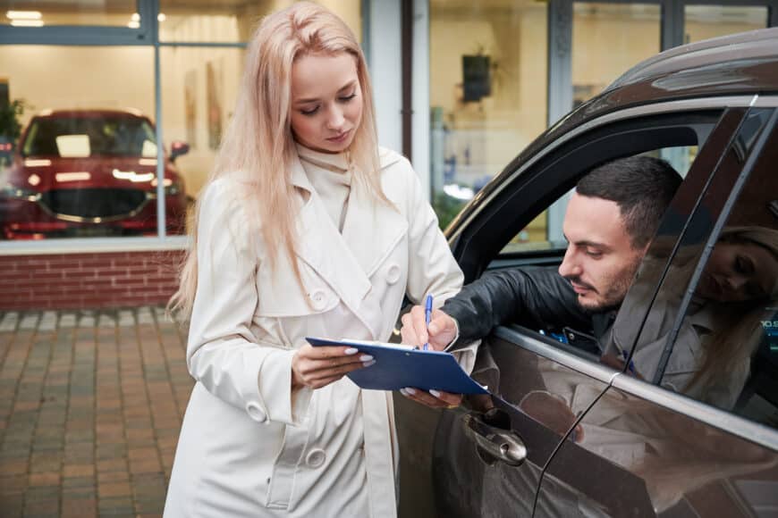 L’assurance auto temporaire : la clé pour un voyage sans stress